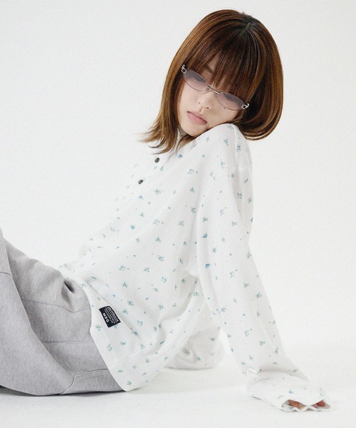 MSG(エムエスジー)の「シルバーボタンヘンリーネックサーマルワッフル長袖Tシャツ カットソー(Tシャツ/カットソー・メンズ・グレー/ホワイト/ワイン系/ブラック系/ブラック/ブラック系2/レオパード/カモフラージュ/ホワイト系・XL/L/M/S)」の22枚目の写真