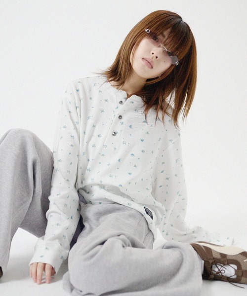 MSG(エムエスジー)の「シルバーボタンヘンリーネックサーマルワッフル長袖Tシャツ カットソー(Tシャツ/カットソー・メンズ・グレー/ホワイト/ワイン系/ブラック系/ブラック/ブラック系2/レオパード/カモフラージュ/ホワイト系・XL/L/M/S)」の21枚目の写真