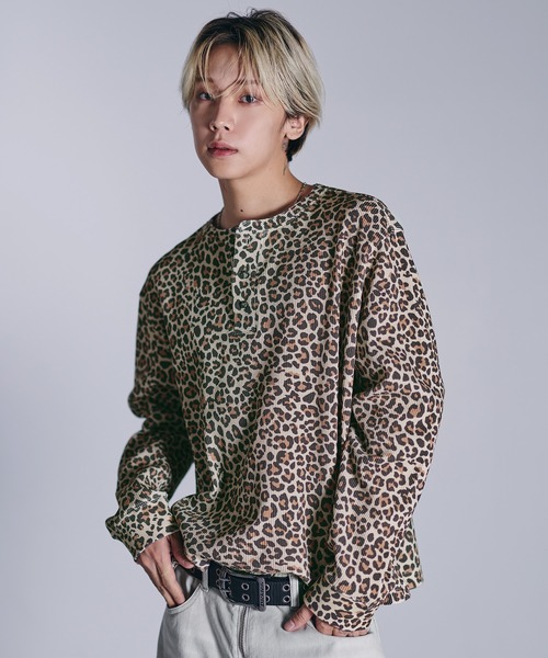 MSG(エムエスジー)の「シルバーボタンヘンリーネックサーマルワッフル長袖Tシャツ カットソー(Tシャツ/カットソー・メンズ・グレー/ホワイト/ワイン系/ブラック系/ブラック/ブラック系2/レオパード/カモフラージュ/ホワイト系・XL/L/M/S)」の11枚目の写真