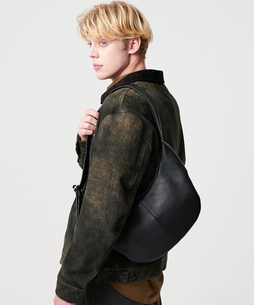 ビューティーアンドユース　レザー ムーン ショルダー バッグ レザー ムーン ショルダー バッグ（ショルダーバッグ