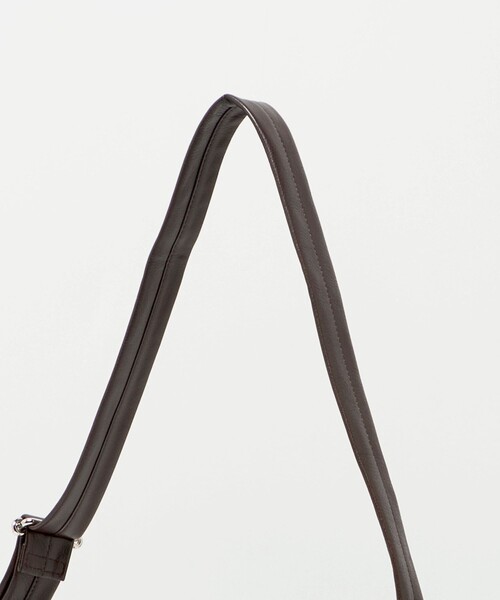 ビューティーアンドユース　レザー ムーン ショルダー バッグ レザー ムーン ショルダー バッグ