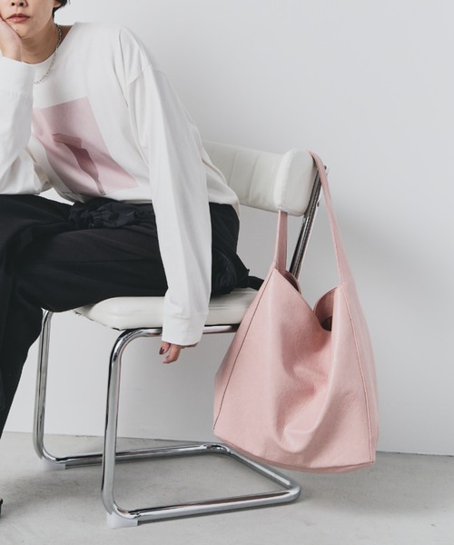 bita.(ビタ)の「ヴィンテージ風フェイクレザーワンハンドルビッグショルダーバック(ショルダーバッグ・レディース・ピンク/ブラック/アイボリー・FREE)」の21枚目の写真