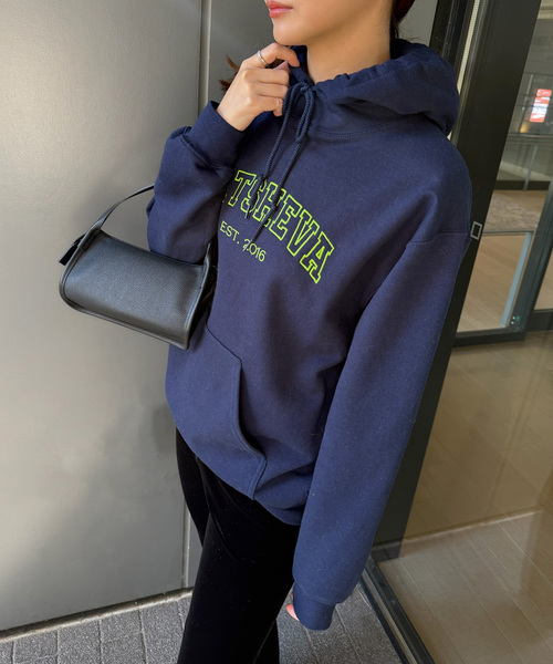 EDIT. FOR LULU（エディットフォールル）の「【BATSHEVA/バットシェバ】pre HOODIE SWEATSHIRT（Tシャツ/カットソー・レディース・ネイビー・SMALL）」の6枚目の写真