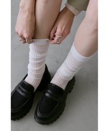 un/neu(アンノイ)のラメロングリブソックス / シアーソックス / カラーソックス(ソックス/靴下)