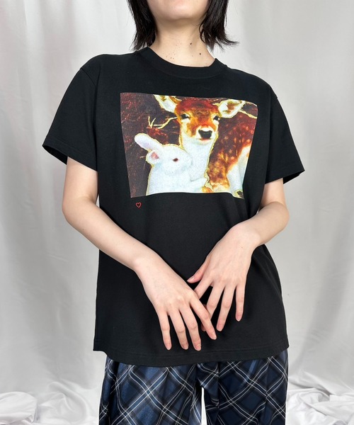 G.V.G.V.(ジーヴィージーヴィー)の「RABBIT WITH BAMBI TEE(Tシャツ/カットソー・レディース・ブラック・M/S)」の1枚目の写真