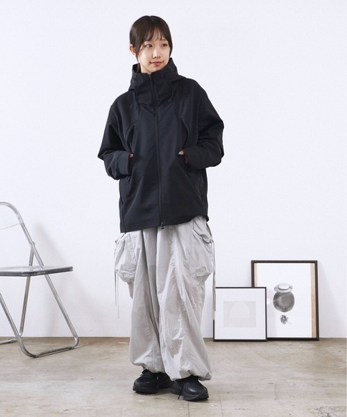 DESCENTE デサント　オルテライン　allterrainナイロンジャケット デサントの“最軽量”防水ジャケットでゲリラ豪雨にも勝つ」快適さを極限