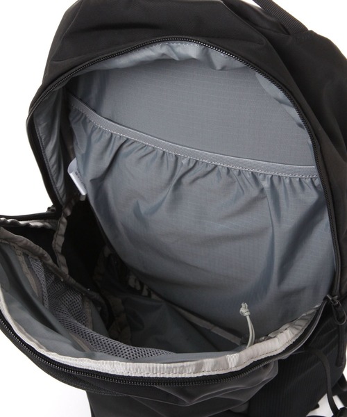 THE NORTH FACE（ザノースフェイス）の「【THE NORTH FACE(ザ・ノース・フェイス)】MERCURY16（バックパック/リュック・レディース・ブラック・FREE）」の13枚目の写真