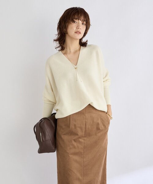 RIVE DROITE(リヴドロワ)の「【リバイバル/新色追加/7色展開】ウール100NEWバックボリュームニット(ニット/セーター・レディース・チャコールグレー/オフホワイト/ブラウン/ミント/バーガンディー/グレイッシュベージュ/ブルー/ベージュ・FREE)」の11枚目の写真