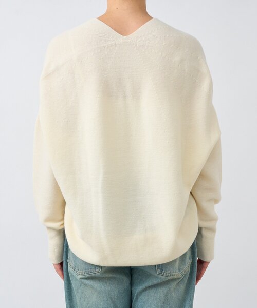 RIVE DROITE(リヴドロワ)の「【リバイバル/新色追加/7色展開】ウール100NEWバックボリュームニット(ニット/セーター・レディース・チャコールグレー/オフホワイト/ブラウン/ミント/バーガンディー/グレイッシュベージュ/ブルー/ベージュ・FREE)」の16枚目の写真