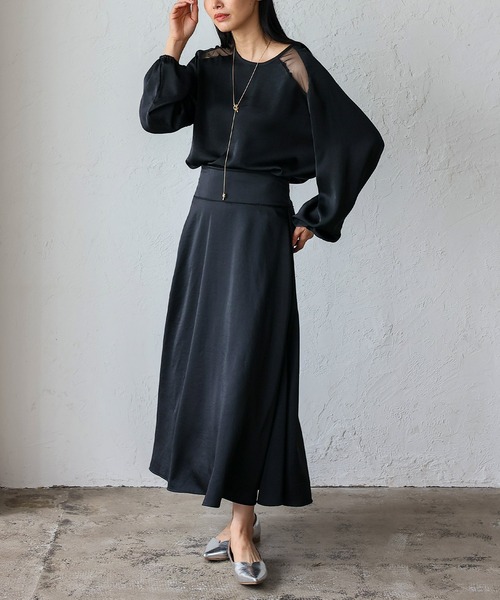 No Rule No Line（ノール－ルノーライン）の「サテン×チュール 異素材切替ブラウス（Tシャツ/カットソー・レディース・ホワイト/ブラック・FREE）」の13枚目の写真