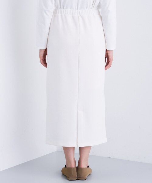 INDIVI（インディヴィ）の「【SETUP可能／Iライン】ダンボールジャージスカート（スカート・レディース・オフホワイト/チャコールグレー/ネイビー・05/13/15 /36/38/40/19）」の19枚目の写真