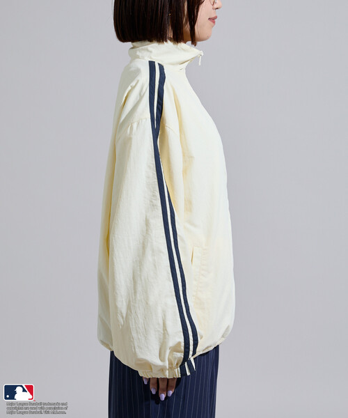 FREAK'S STORE（フリークスストア）の「限定展開 MLB/エムエルビー MLB ナイロンブルゾン（ナイロンジャケット・レディース・オフホワイト/ブラウン/ネイビー・ﾌﾘ-）」の19枚目の写真