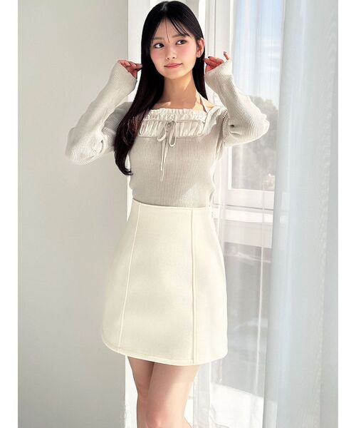 RESEXXY（リゼクシー）の「台形ミニスカート（スカート・レディース・チャコールグレー/アイボリー/ブラック・FREE）」の4枚目の写真