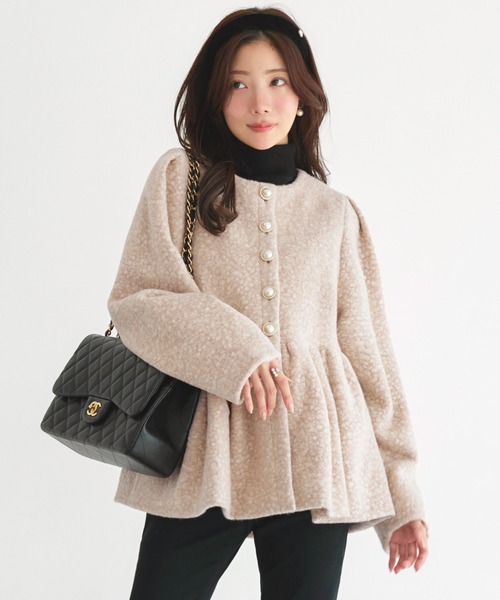 RUIRUE BOUTIQUE(ルイルエブティック)の「テディボア ペプラム パーティー ジャケット | アウター / ボアコート / コート / ショートコート(その他アウター・レディース・サンドベージュ/ナチュラル/グレー・L/M)」の2枚目の写真