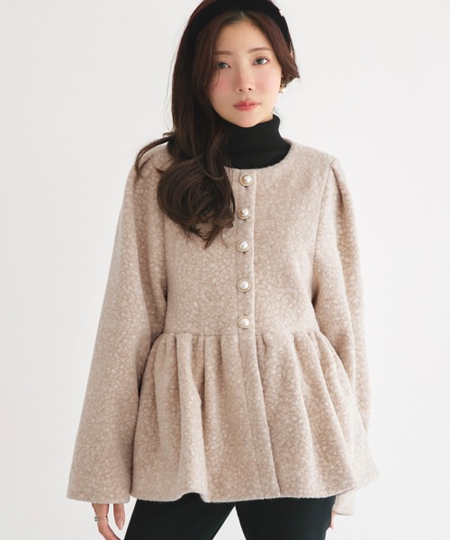 RUIRUE BOUTIQUE(ルイルエブティック)の「テディボア ペプラム パーティー ジャケット | アウター / ボアコート / コート / ショートコート(その他アウター・レディース・サンドベージュ/ナチュラル/グレー・L/M)」の4枚目の写真