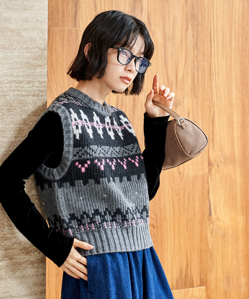 FREAK'S STORE（フリークスストア）の「限定展開 ノルディックニットベスト（ベスト・レディース・チャコールグレー/オフホワイト/ネイビー・ﾌﾘ-）」の18枚目の写真
