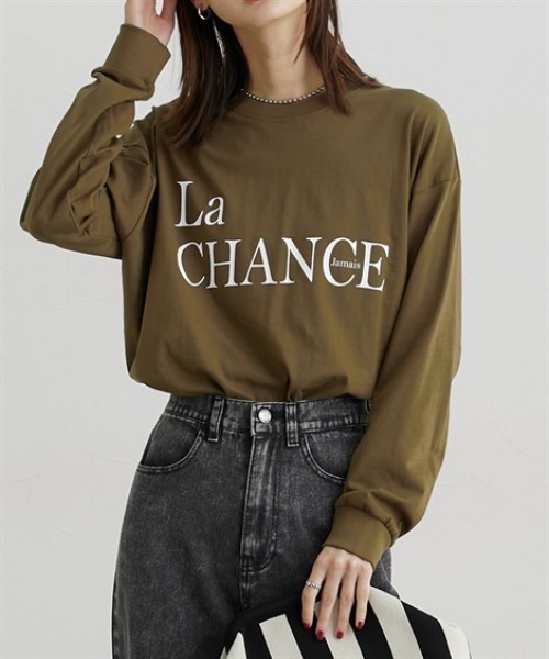 nissen(ニッセン)の「ロング丈長袖ロゴTシャツ(Tシャツ/カットソー・レディース・オートミール/チャコール/グリーン/ブラウン/ブラック・M/L)」の1枚目の写真