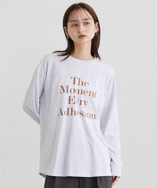 nissen(ニッセン)の「ロング丈長袖ロゴTシャツ(Tシャツ/カットソー・レディース・オートミール/チャコール/グリーン/ブラウン/ブラック・M/L)」の6枚目の写真