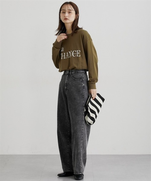 nissen(ニッセン)の「ロング丈長袖ロゴTシャツ(Tシャツ/カットソー・レディース・オートミール/チャコール/グリーン/ブラウン/ブラック・M/L)」の19枚目の写真