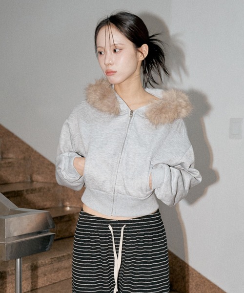 取り外し可能ファー】起毛クロップドフートファーパーカー（パーカー