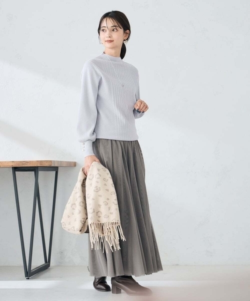 a.v.v（アーヴェヴェ）の「レオパードストール（ストール/ショール・レディース・ベージュ/ライトグレー・38）」の7枚目の写真