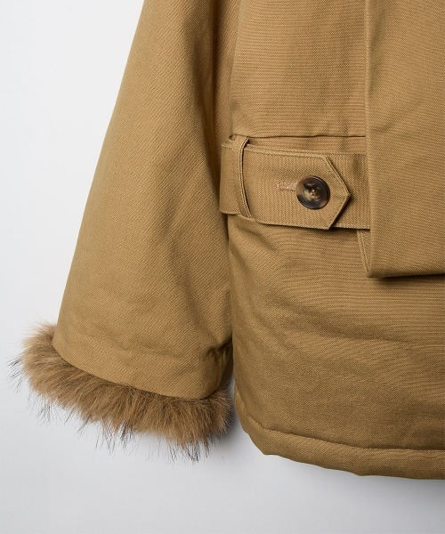 TELOPLAN(テーロプラン)の「【TELOPLAN】Isobel Fur Coat / イソベルファーコート(ブルゾン・レディース・グレー/ベージュ・ONE SIZE)」の11枚目の写真