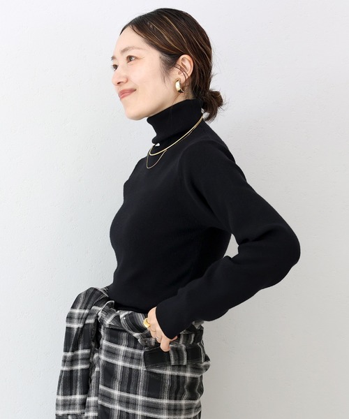 Aletta vita(アレッタビータ)の「12Gリブタートルニットプルオーバー(ニット/セーター・レディース・ボルドー/ダークブラウン/アイボリー/ブラック・M)」の18枚目の写真