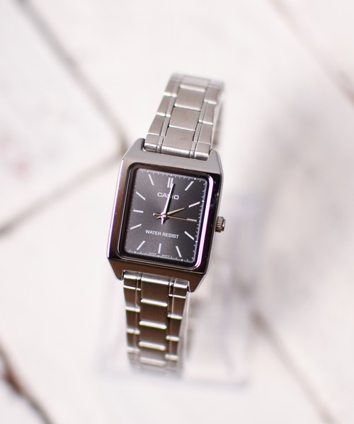 CASIO(カシオ)の「【RES】【CASIO(カシオ)】クラシックメタルスクエア(アナログ腕時計・レディース・シルバー系その他/シルバー/ブルー/ブラック系その他/ピンク/ブラック・FREE)」の2枚目の写真