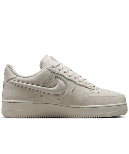 NIKE(ナイキ)の「ナイキ エア フォース 1 '07 ウィメンズシューズ / Nike Air Force 1 '07 Women's Shoes HV4406-001 Light Bone(スニーカー・レディース・オフホワイト・23/22.5/22/26/25.5/25/24.5/24/23.5)」の15枚目の写真