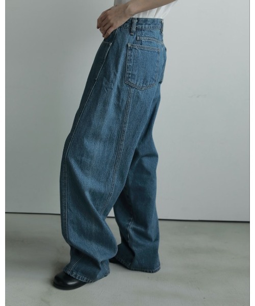 anuke（アンヌーク）の「anuke Panel Loose Denim（デニムパンツ・レディース・ブルー・36/38）」の3枚目の写真
