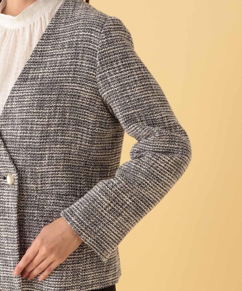 Elura（エルーラ）の「≪入卒/セレモニー/通勤≫ツイードノーカラージャケット/602137（ノーカラージャケット・レディース・ブラック・LARGE/MEDIUM）」の15枚目の写真