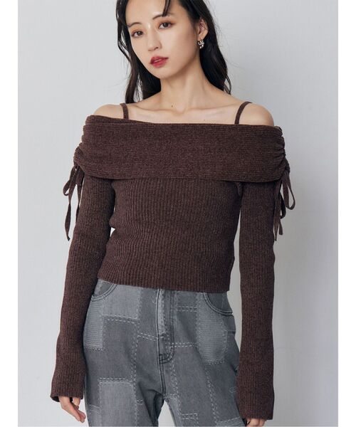 MURUA（ムルーア）の「モールヤーンオフショルニット（ニット/セーター・レディース・ブラック/ピンク/ブラウン・FREE）」の2枚目の写真