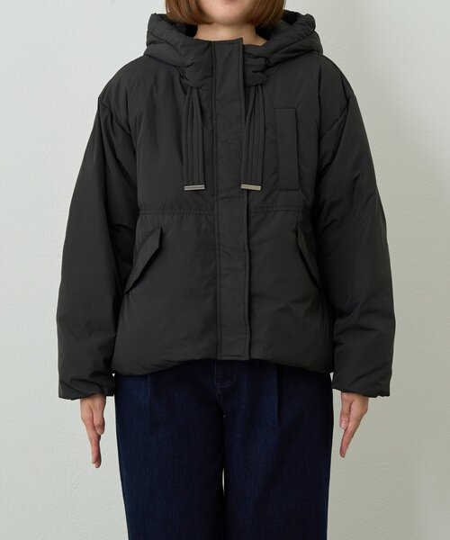 un dix cors(アンディコール)の「《大人カジュアルに》ワークフードヨークピュアダウン(ダウンジャケット/コート・レディース・ブラック/ライトベージュ・FREE)」の14枚目の写真