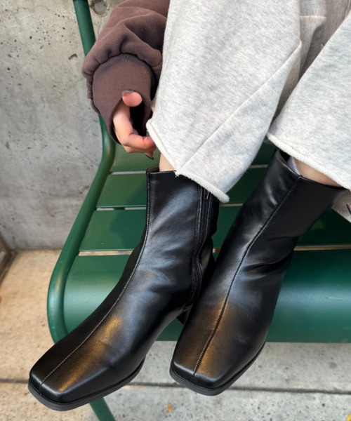 CIAOPANIC TYPY(チャオパニックティピー)の「【履き心地抜群!】ストレッチスクエアブーツ(ブーツ・レディース・ブラウン/ブラック・SMALL/MEDIUM/LARGE)」の4枚目の写真