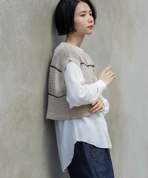 Munich(ミューニック)の「リブ編み×スカシ編みニットジレ(ニット/セーター・レディース・グレー/ブラック/グレイッシュベージュ・FREE)」の8枚目の写真