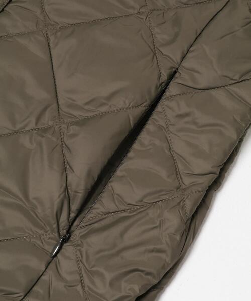 URBAN RESEARCH ROSSO WOMEN(アーバンリサーチ ロッソ)の「TAION CREW NECK LONG DOWN COAT(ダウンジャケット/コート・レディース・ネイビー/ベージュ/オフホワイト/オリーブ/ブラック・MEDIUM/X-LARGE/LARGE)」の21枚目の写真