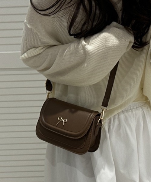 yuue' ( wear )(ユーイ)の「リボンミニショルダーバッグ(ショルダーバッグ・レディース・ブラウン/アイボリー/ブラック・FREE)」の15枚目の写真