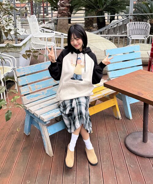 LAUGHER（ラファー）の「[PAT&MAT] モーションパットレグランフード - ブラック / オートミール（パーカー・レディース・その他・MEDIUM/LARGE/X-LARGE）」の7枚目の写真