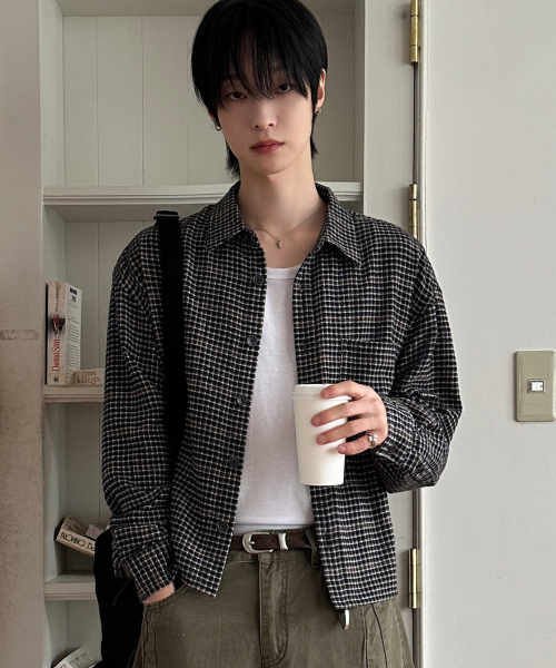 LXT（エルエックスティー）の「コットンハウンドチェッククロップシャツ[ブラック]（シャツ/ブラウス・メンズ・その他・1/2/3）」の2枚目の写真