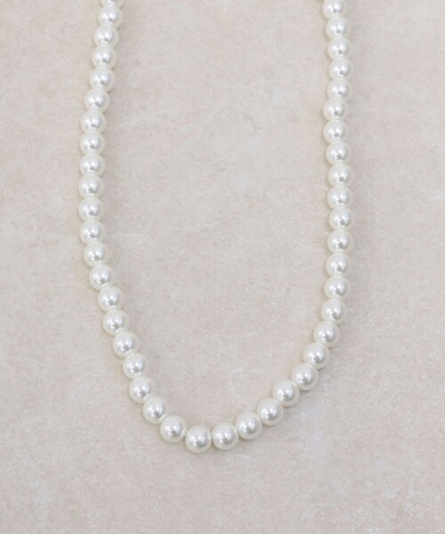 fredy emue(フレディエミュ)の「フロントメタルフックパールネックレス(ネックレス・レディース・シルバー/ゴールド・FREE)」の9枚目の写真