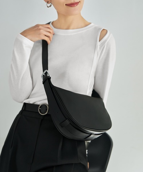 STYLE DELI（スタイルデリ）の「【DELI by】本革しなやかレザーワンショルダーバッグ（ショルダーバッグ・レディース・ブラウン/ブラック・FREE）」の9枚目の写真