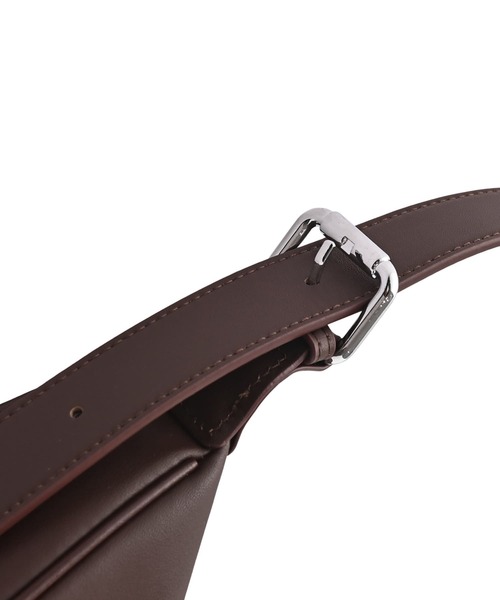 STYLE DELI（スタイルデリ）の「【DELI by】本革しなやかレザーワンショルダーバッグ（ショルダーバッグ・レディース・ブラウン/ブラック・FREE）」の20枚目の写真