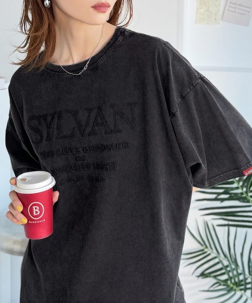 Java（ジャバ）の「《JaVaジャバコラボ》色褪せで魅せる、ラフな品格。綿100％ 前後2WAYアシッド加工 刺繍Tシャツ（半袖）（Tシャツ/カットソー・レディース・グレー/チャコール/ブラウン・MEDIUM/SMALL/X-LARGE/LARGE）」の12枚目の写真