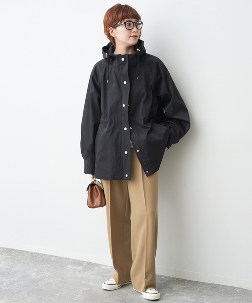 Spick & Span（スピックアンドスパン）の「撥水ツイルフーディーブルゾン（その他アウター・レディース・ブラック/ベージュ系その他/ホワイト系その他・38/36/34）」の4枚目の写真