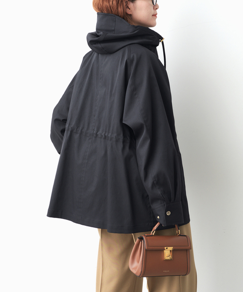 Spick & Span（スピックアンドスパン）の「撥水ツイルフーディーブルゾン（その他アウター・レディース・ブラック/ベージュ系その他/ホワイト系その他・38/36/34）」の11枚目の写真