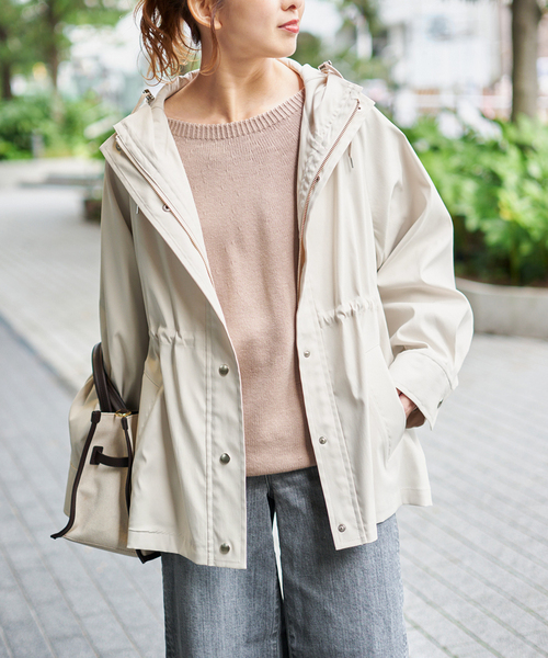 Spick & Span（スピックアンドスパン）の「撥水ツイルフーディーブルゾン（その他アウター・レディース・ブラック/ベージュ系その他/ホワイト系その他・38/36/34）」の15枚目の写真