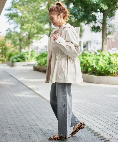 Spick & Span（スピックアンドスパン）の「撥水ツイルフーディーブルゾン（その他アウター・レディース・ブラック/ベージュ系その他/ホワイト系その他・38/36/34）」の21枚目の写真