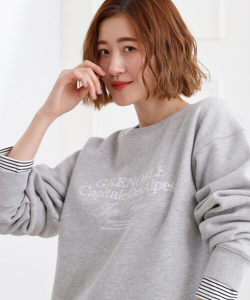 grove（グローブ）の「プレッピーロゴ裏起毛スウェット（スウェット・レディース・グレー/オフホワイト/ネイビー・01/02/03/04/05）」の8枚目の写真