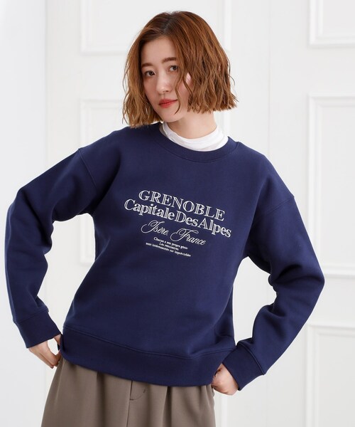 grove（グローブ）の「プレッピーロゴ裏起毛スウェット（スウェット・レディース・グレー/オフホワイト/ネイビー・01/02/03/04/05）」の13枚目の写真