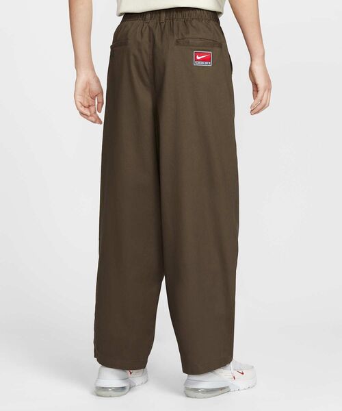 NIKE(ナイキ)の「ナイキ ライフ メンズ ワイドレッグ パンツ / Nike Life Men's Wide-Leg Pants II0520-212 Dark Hazel(チノパンツ・メンズ・ブラウン系その他・M/S/L/2XL/XL)」の2枚目の写真